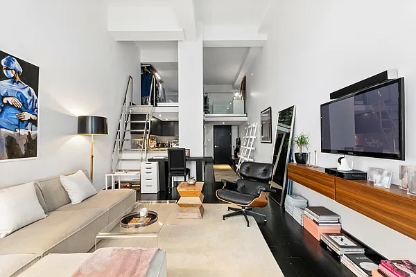 Rented by Douglas Elliman | media 8