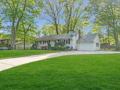 116 Ledgewood Drive, Smithtown, NY, 11787