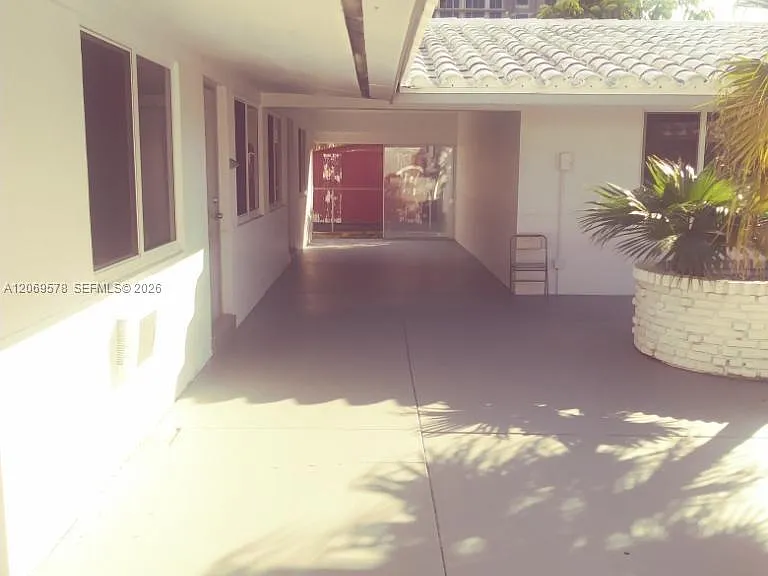 2225 Van Buren St #3 — Photo 3
