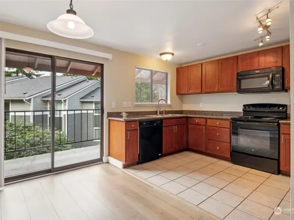 10925 SE 208th Street #20861, Kent, WA 98031
