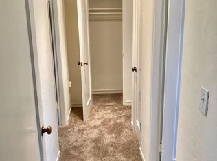 729 SE 42nd Ave APT 3, Portland, OR 97215