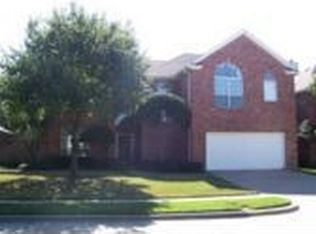 237 Westbriar Ln, Grand Prairie, TX 75052