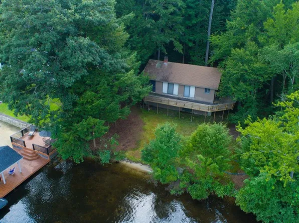 51 Buzzell Cove Road, Moultonborough, NH 03254