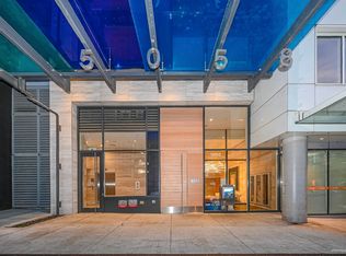 5058 Joyce St #308, Vancouver, BC V5R 4G3