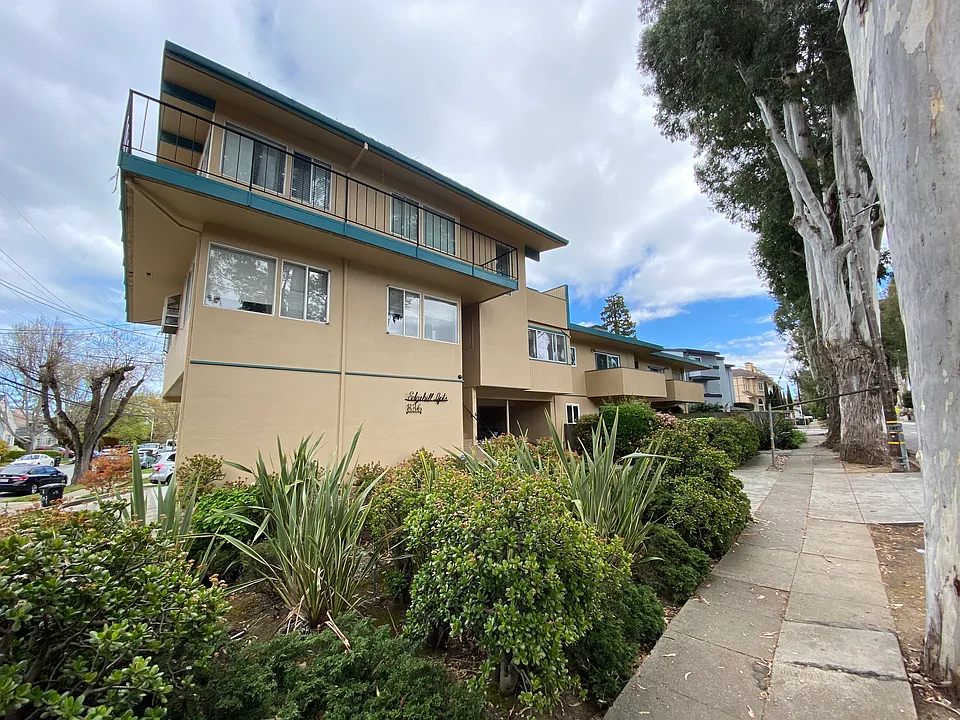 836 El Camino Real #3