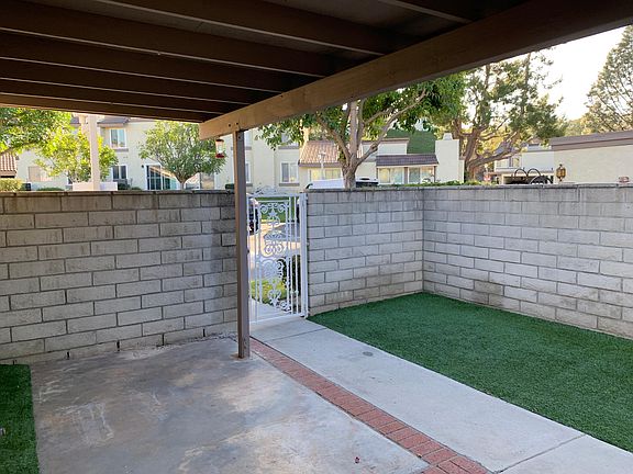 Covered Patio with locking gate