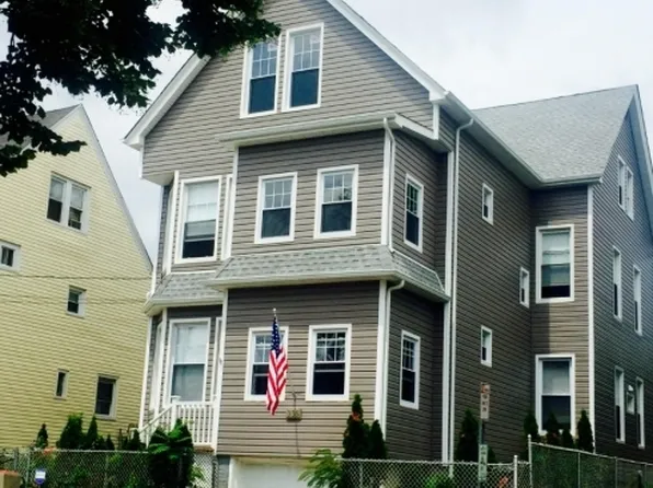 235 N 7th St, Prospect Park Boro, NJ 07508