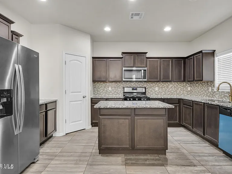 14416 Alyssa Marie Dr — Photo 2