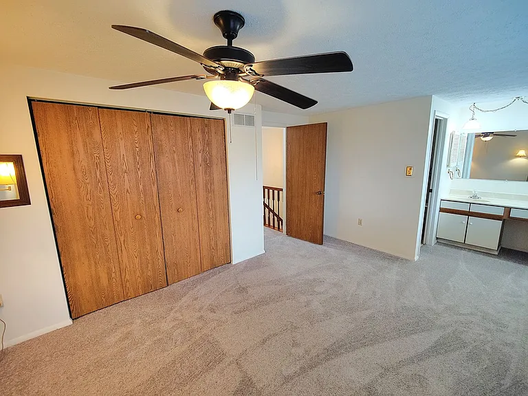 102 Sonnybrook Ct — Photo 19
