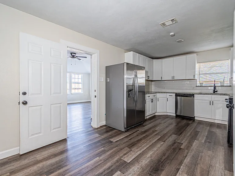 308 Franklin Dr — Photo 11