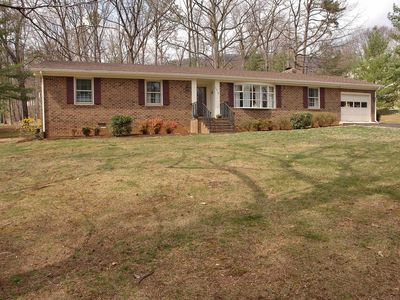 2210 Donagale Dr, Roanoke, VA, 24012