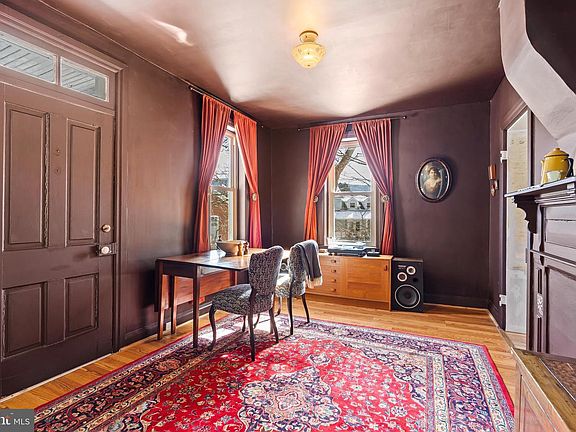 5th image of 4312 Main St