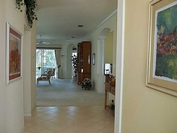 3rd image of 1498 Woodstream Dr