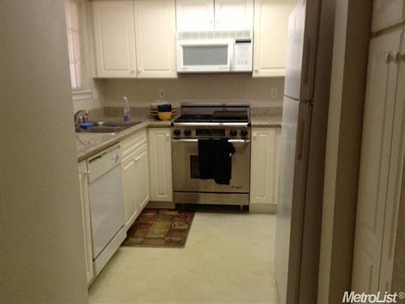 2nd image of 6120 Marlee Cir