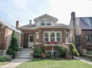 3515 Wisconsin Ave, Berwyn, IL 60402