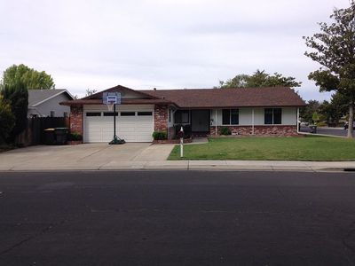 8313 Independence Ave, Stockton, CA, 95209