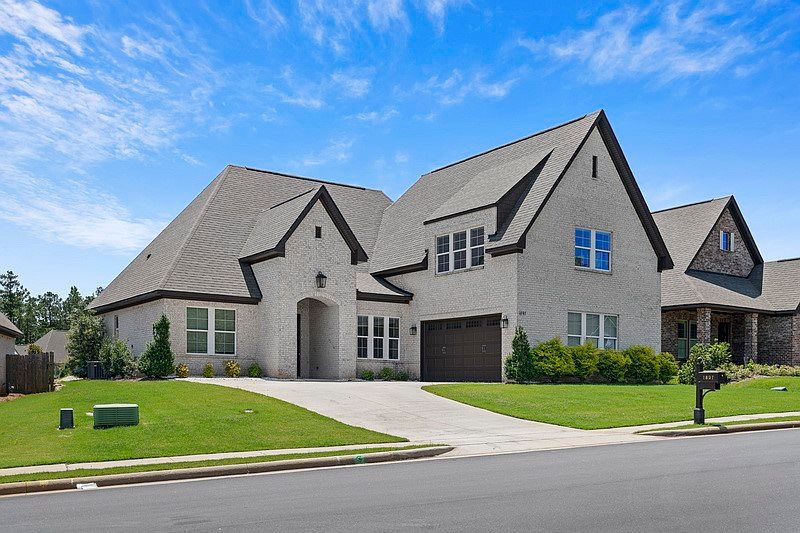 1897 Yarbrough Farms Blvd, Auburn, AL 36830 MLS 170291 Zillow