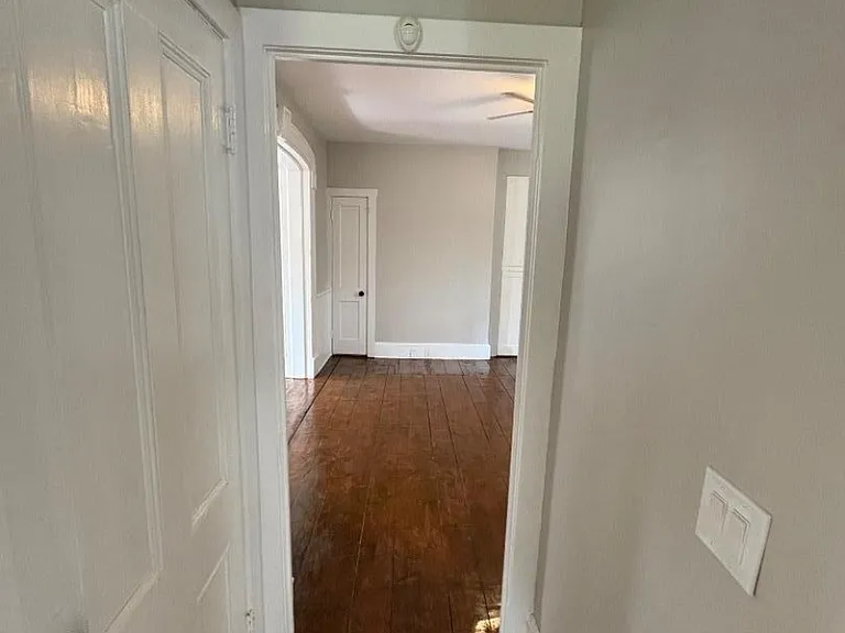136 Main St #2 — Photo 10