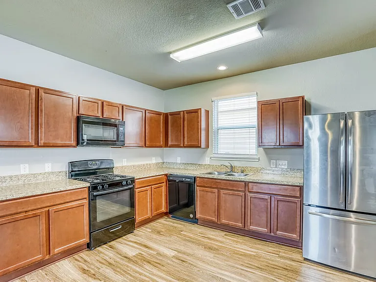 18606 Cooper Ravine Way — Photo 7