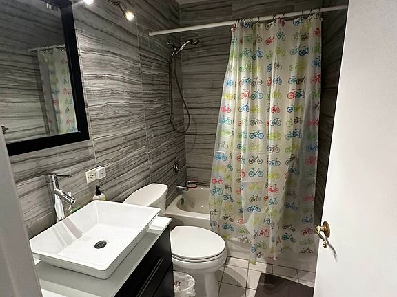 3rd image of 115 W 117th St #53
