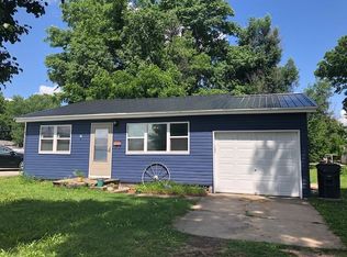 508 Merchant St, Oswego, KS 67356