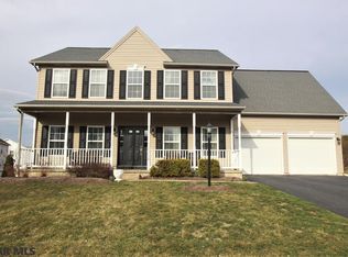 2314 Prairie Rose Ln, State College, PA 16801