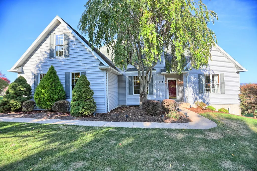 412 Norle St photo 1