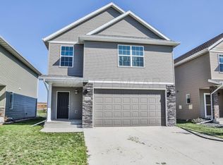 4843 34th Ave S, Fargo, ND 58104