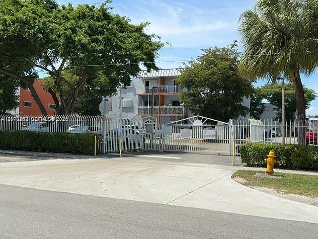 1st image of 11301 SW 200th St APT 104-A