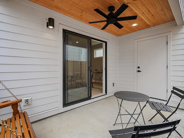 6957 N Burr Ave — Photo 13