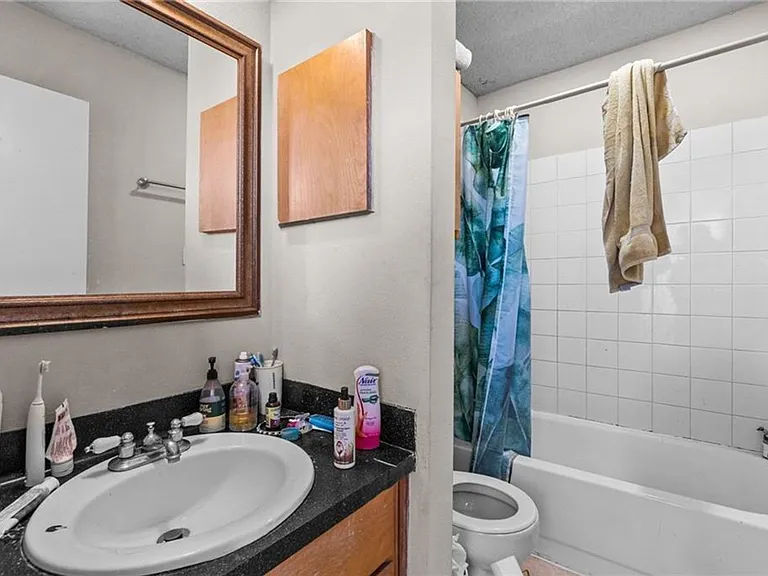 2510 San Gabriel St #303 — Photo 11