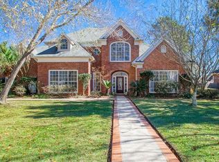 604 River Oaks Dr, Covington, LA 70433