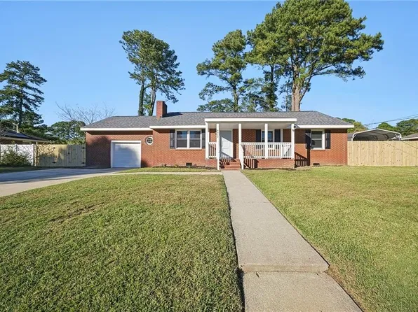 4012 Santa Maria Dr, Chesapeake, VA 23321
