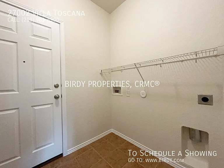 27002 Villa Toscana — Photo 31