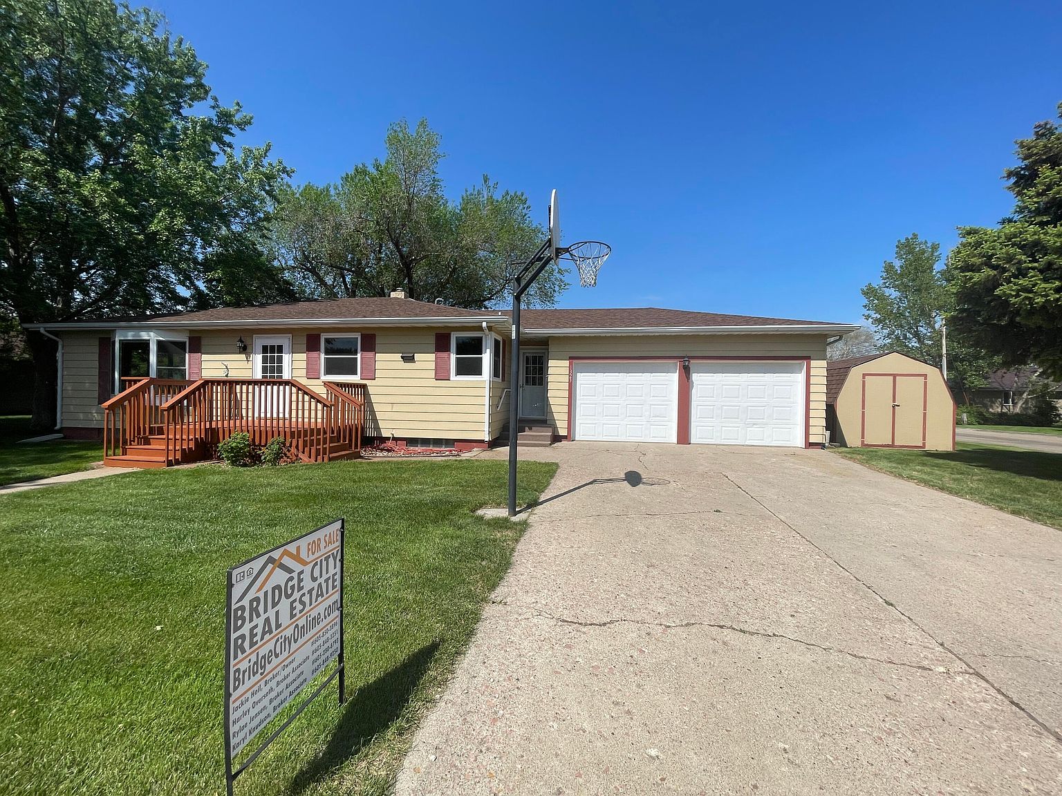 1323 1st Ave W, Mobridge, SD 57601 Zillow