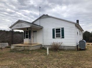 9374 Haystack Rd, Thurmond, NC 28683