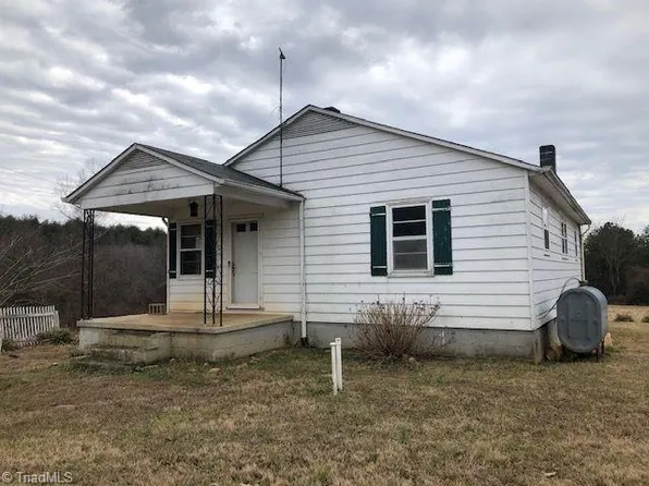 9374 Haystack Rd, Thurmond, NC 28683