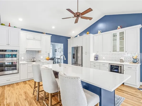 1755 Pelican Way, Vero Beach, FL 32963