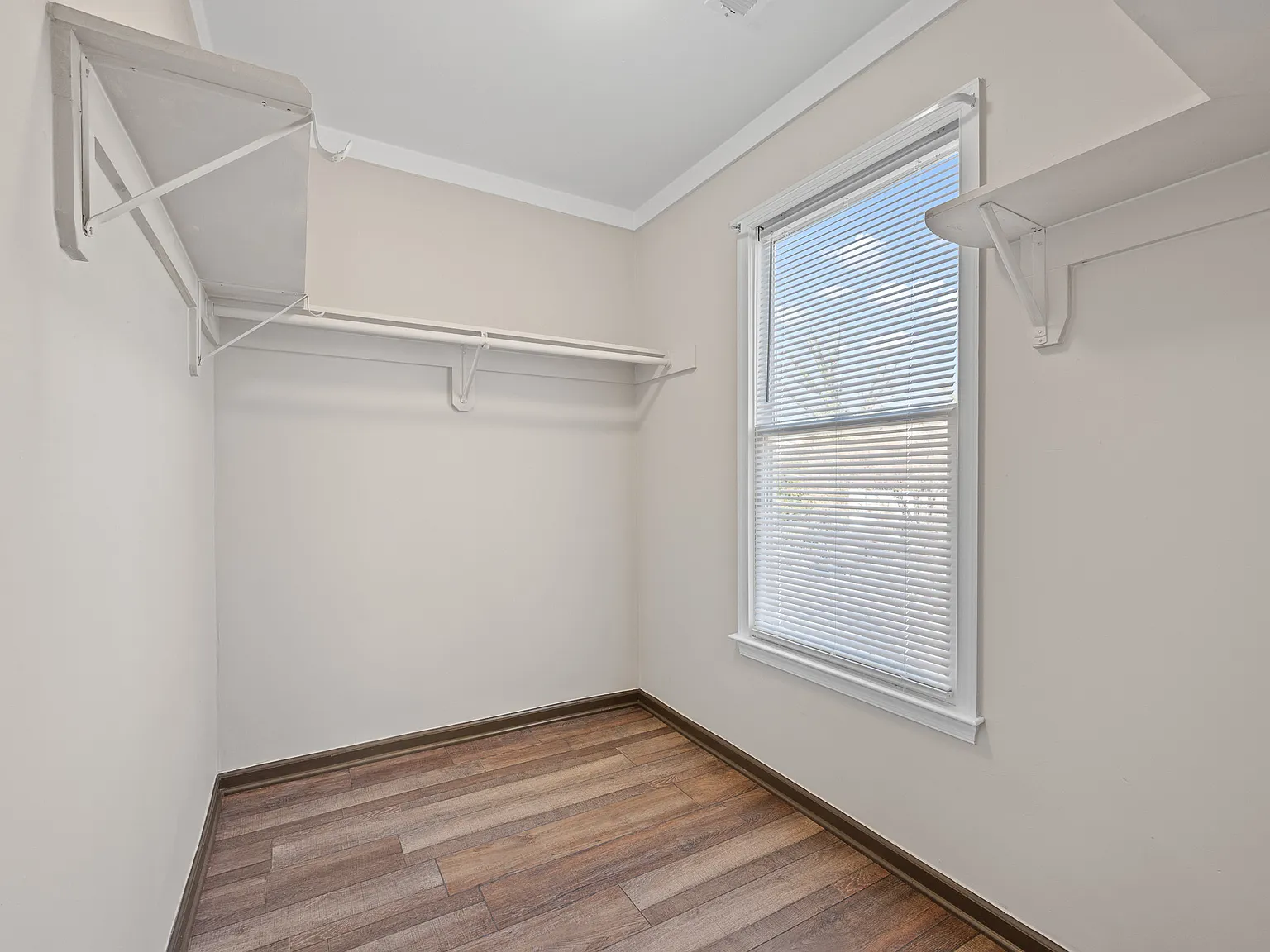 1015 Cabell Street - 1 — Photo 2