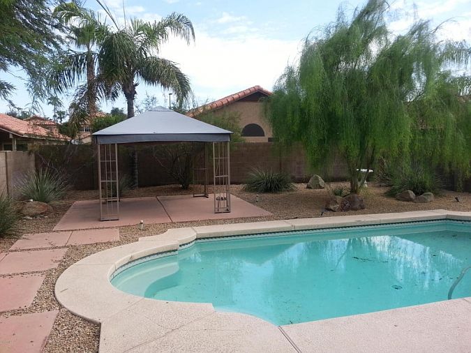 1st image of 1018 W Cantebria Dr