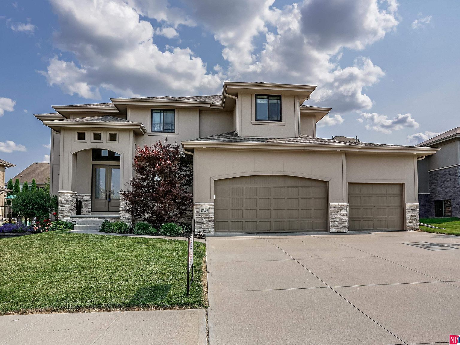 19613 Decatur St, Elkhorn, NE 68022 Zillow