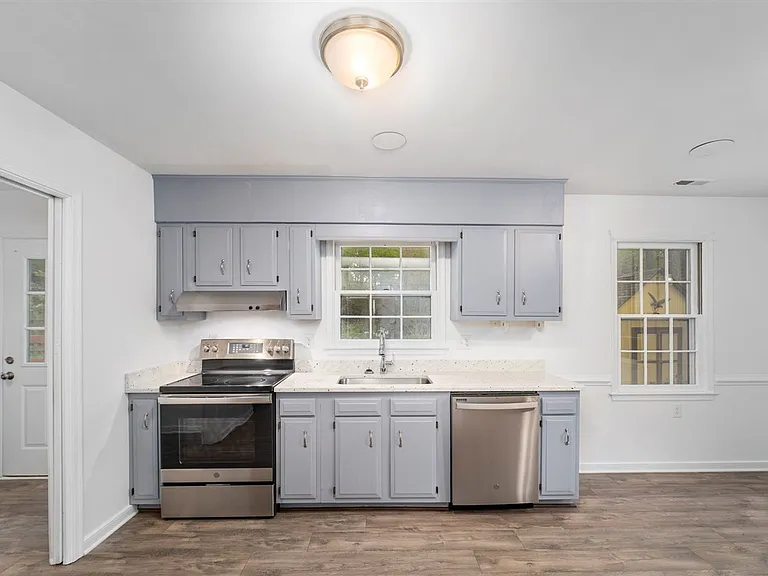 9201 Rattlesnake Rd — Photo 9