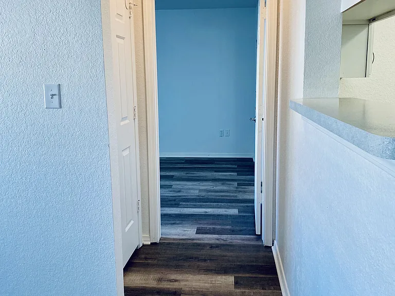 Alameda Pointe — Photo 18