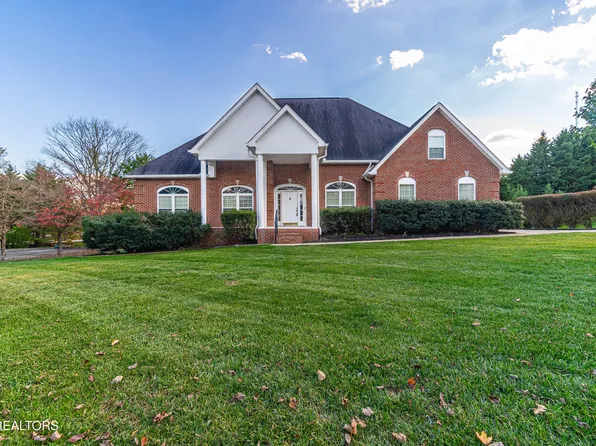 22 Raintree Xing, Oak Ridge, TN 37830