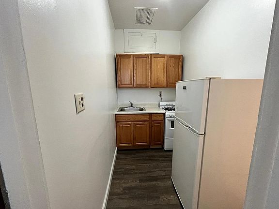 3rd image of 1159 Wilmette Ave APT 43