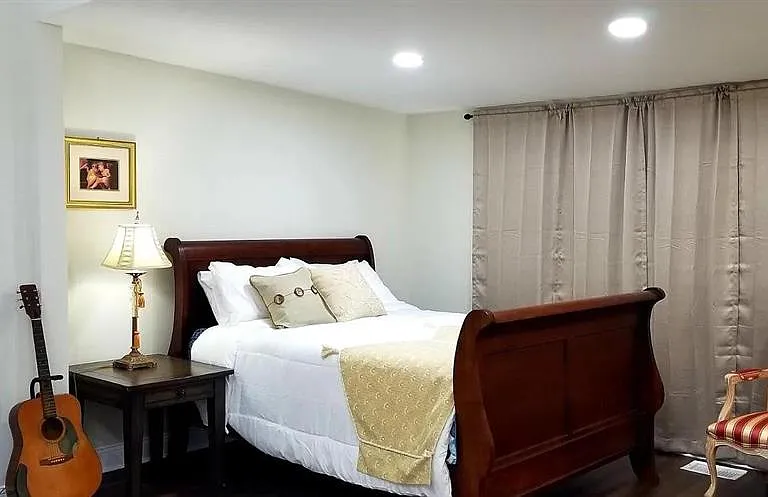 3710 De Soto Blvd — Photo 14