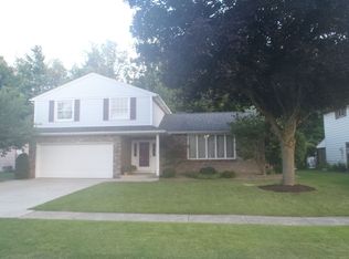135 Crofton Dr, Buffalo, NY 14224
