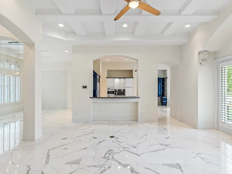 9701 Lake Isleworth Ct — Photo 5