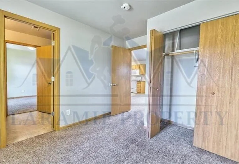 415 Mitchell St #F-2 — Photo 4