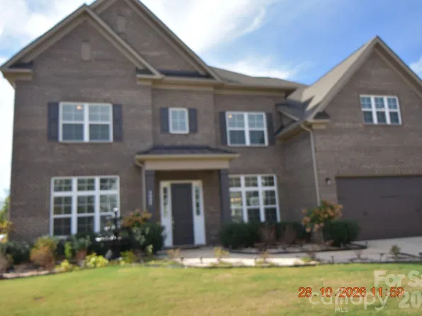 5005 Alexander Manor Dr, Charlotte, NC 28270
